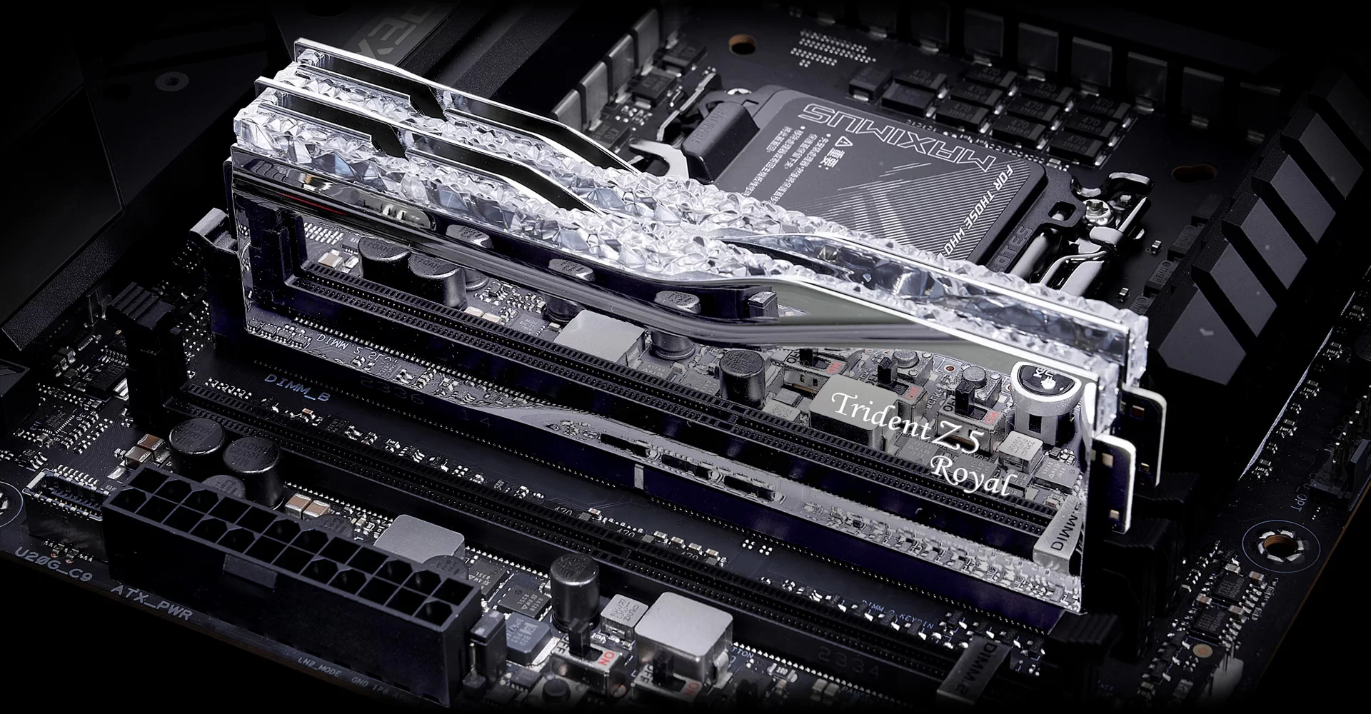 Ram PC G.Skill Trident Z5 Royal RGB 32GB 6400MHz DDR5 (16GBx2) Silver Intel XMP