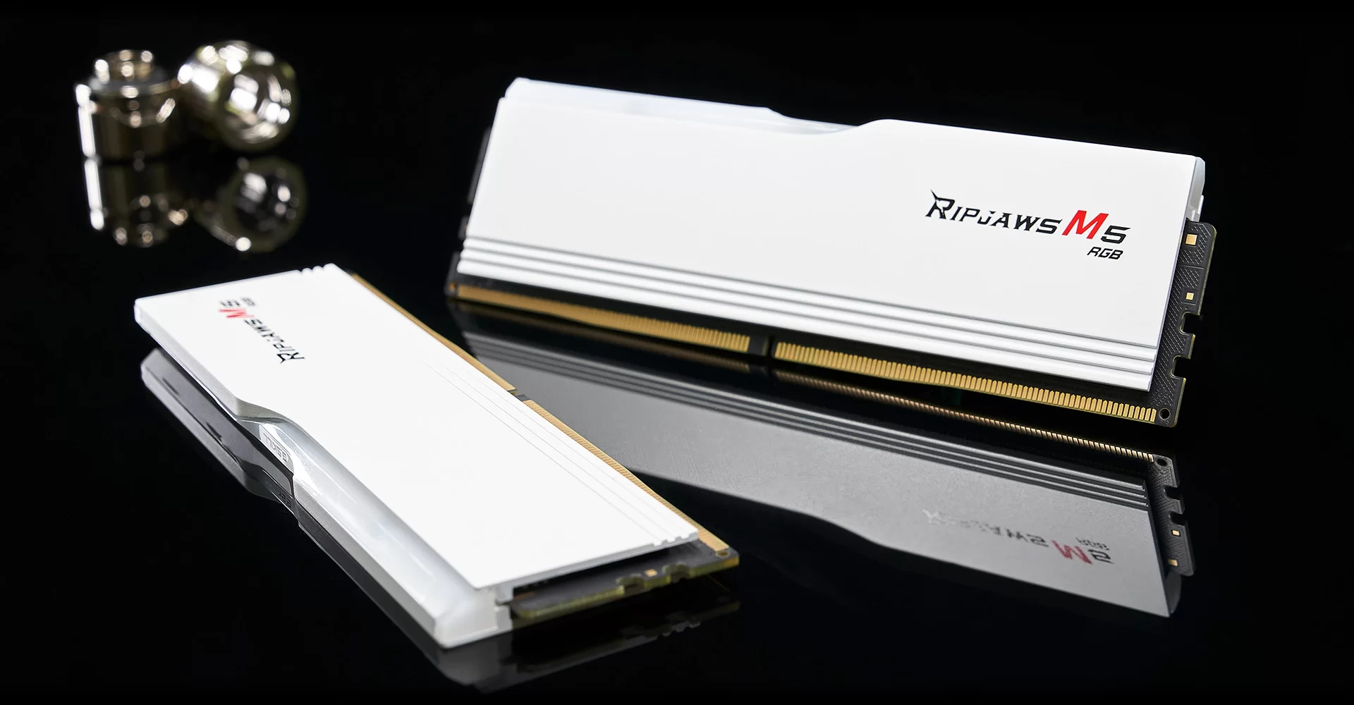 Ram PC G.Skill Ripjaws M5 RGB 64GB 5200MHz DDR5 (32GBx2) White Intel XMP