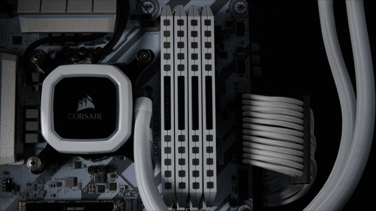 Ram PC Corsair Dominator Platinum RGB 32GB (2x16GB) DDR4 3200MHz White