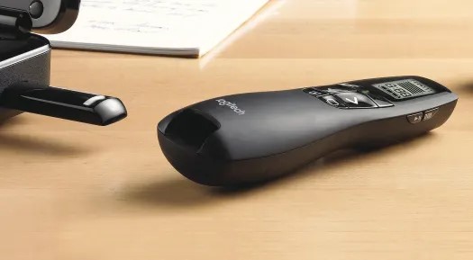 Bút trình chiếu Logitech R800