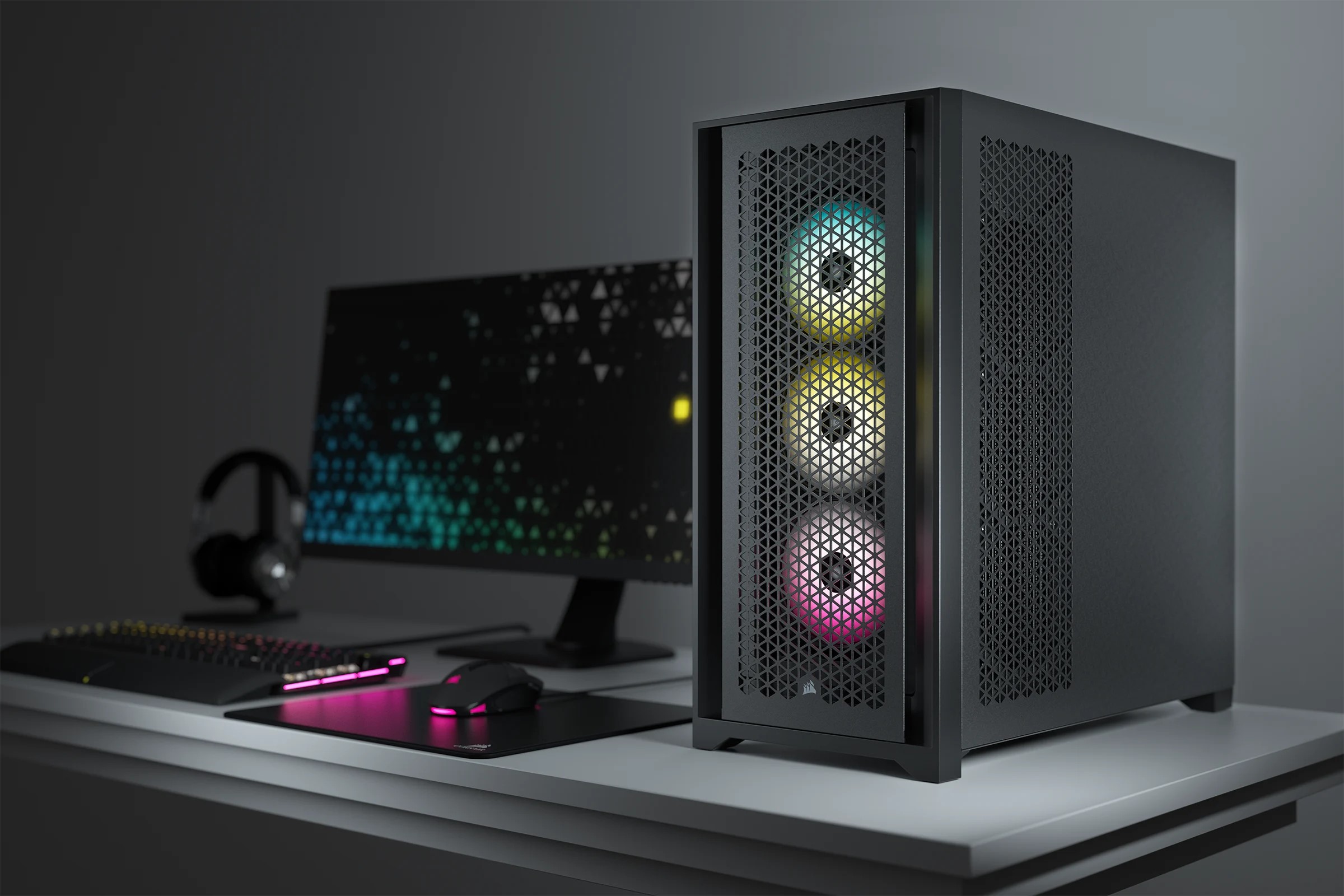 Vỏ Máy Tính Corsair 5000D Airflow Tempered Glass Black Mid Tower ATX