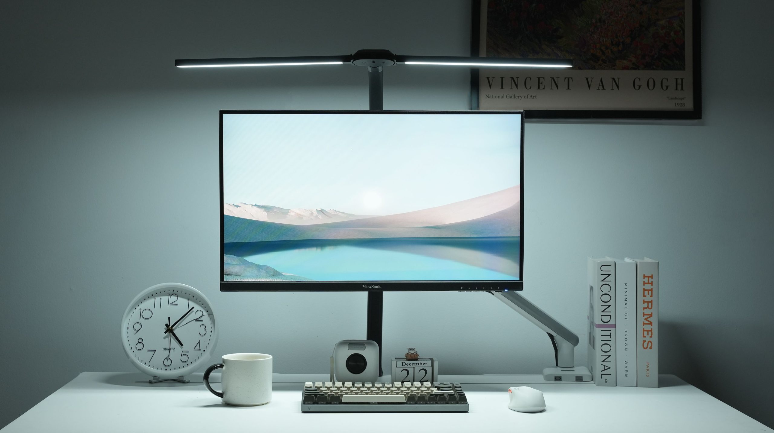 Đèn bàn LED HyperWork Luna DL01