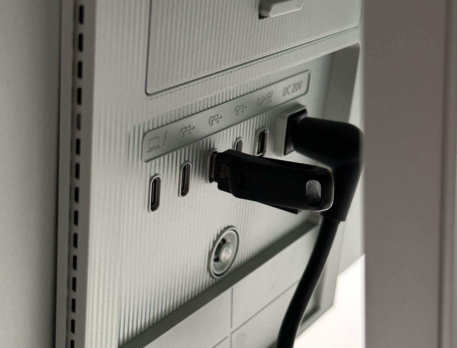 Màn Hình Samsung ViewFinity S9 LS27C900PAEXXV 27 inch 5K