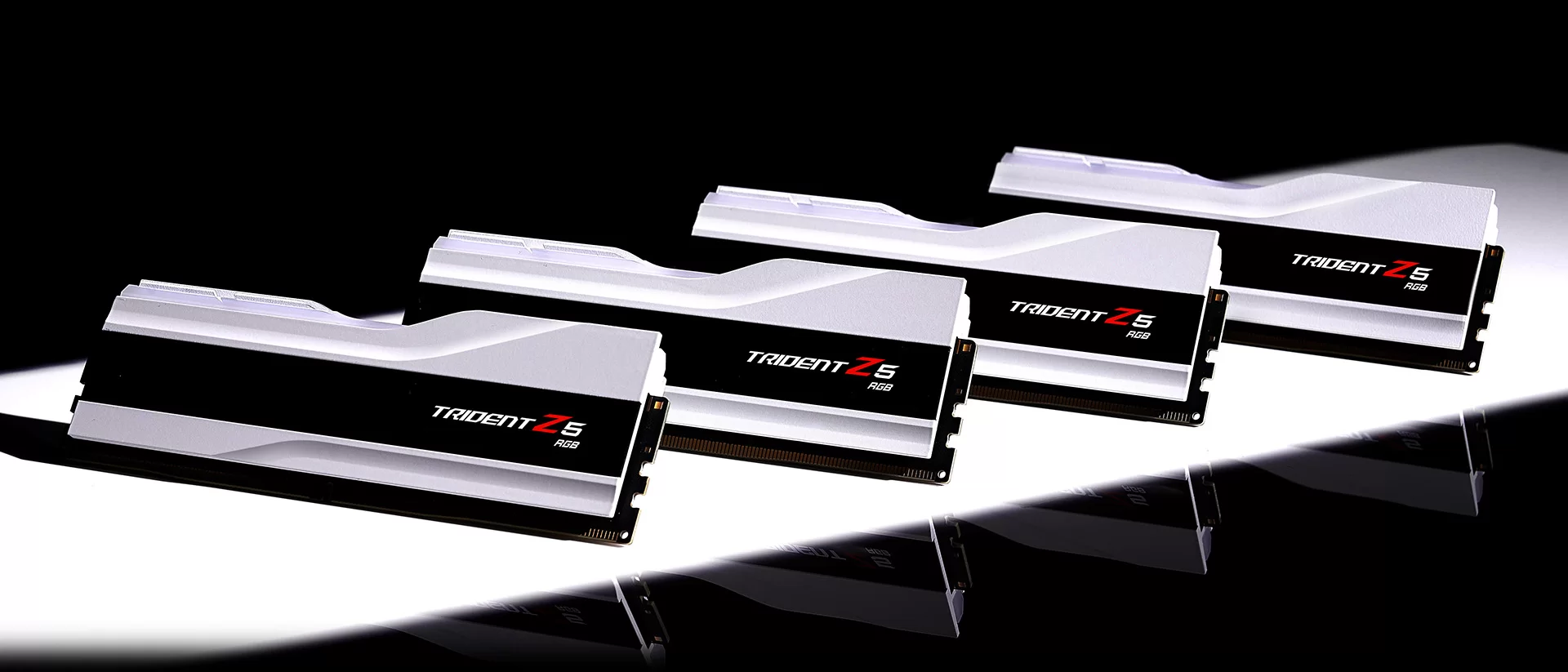 Ram PC G.Skill Trident Z5 RGB 64GB 6400MHz DDR5 (32GBx2) Silver (Intel XMP)