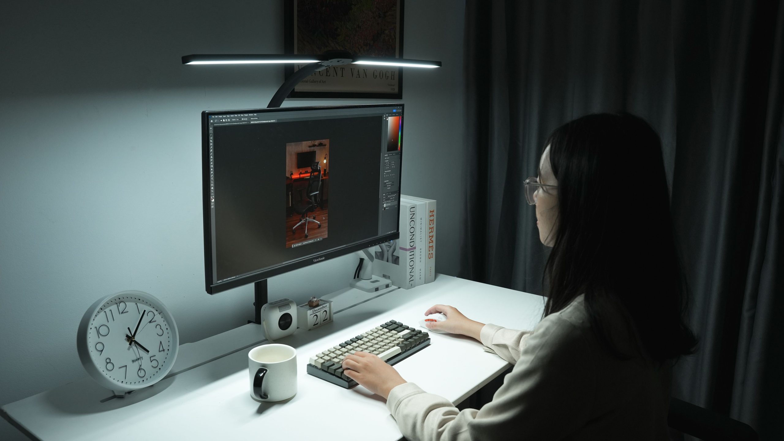 Đèn bàn LED HyperWork Luna DL01