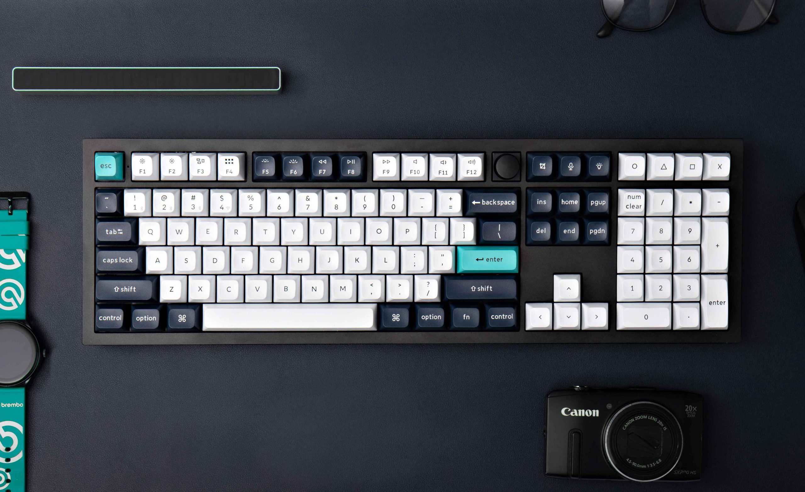 Bàn Phím Cơ Không Dây Keychron Q6 Max Carbon Black RGB Knob Hotswap (Gateron Sw)