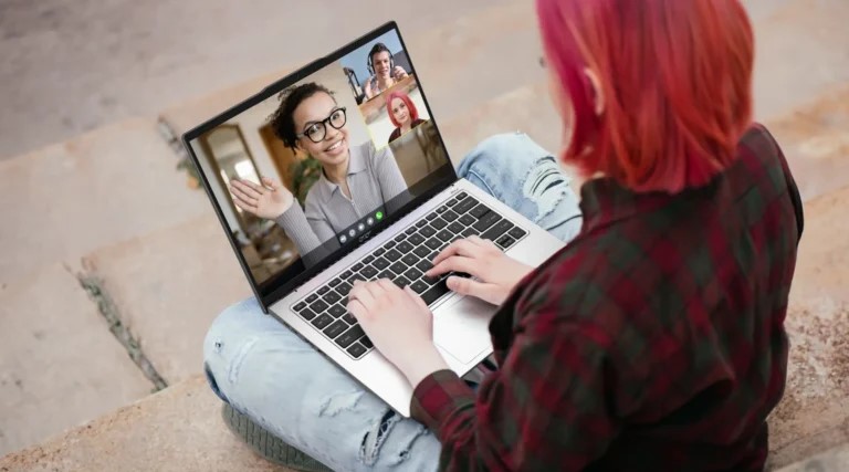 Laptop Acer Swift Go AI SFG14-73-75YM (Ultra 7-155H | 16GB | 512GB SSD | Win 11 Home)