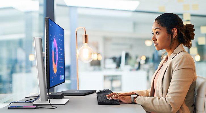 Màn Hình Dell Ultrasharp U2724D 27 Inch QHD IPS 120Hz 5ms USB-C