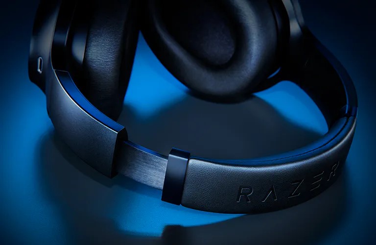 Tai nghe không dây chống ồn Razer Barracuda Pro