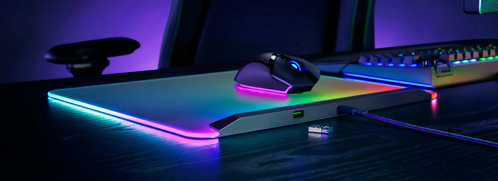 Lót chuột Razer FIREFLY V2 PRO Fully Illuminated RGB Gaming Mouse Mat