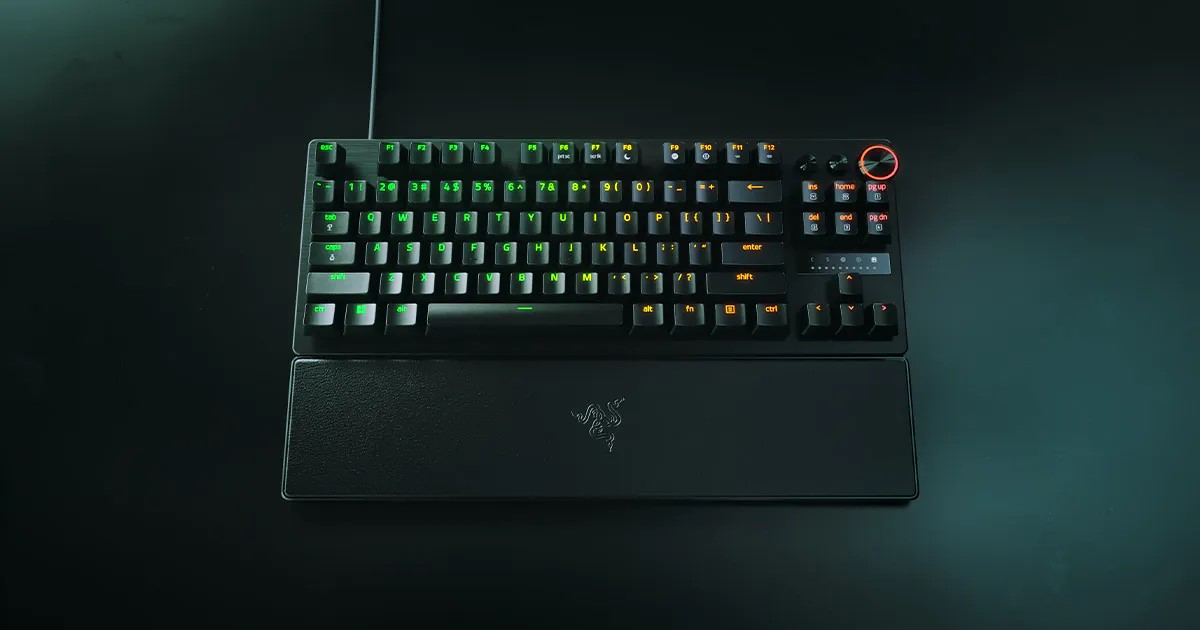 Bàn phím cơ Razer Huntsman V3 Pro TKL Black White - Rapid Trigger