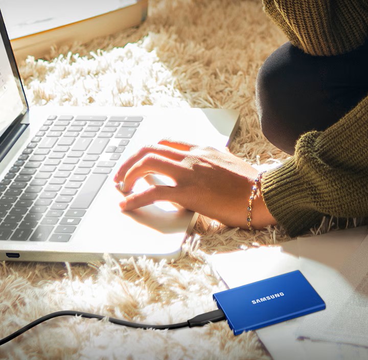 Ổ Cứng Di Động SSD Samsung T7 SHIELD USB 3.2 Gen2 4TB